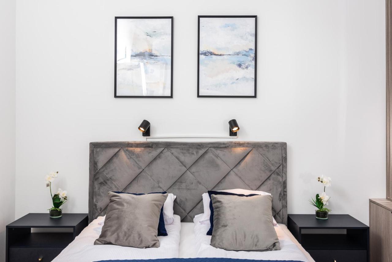 Premium Splendid Old Town Suites - By Upstairs 크라쿠프 외부 사진