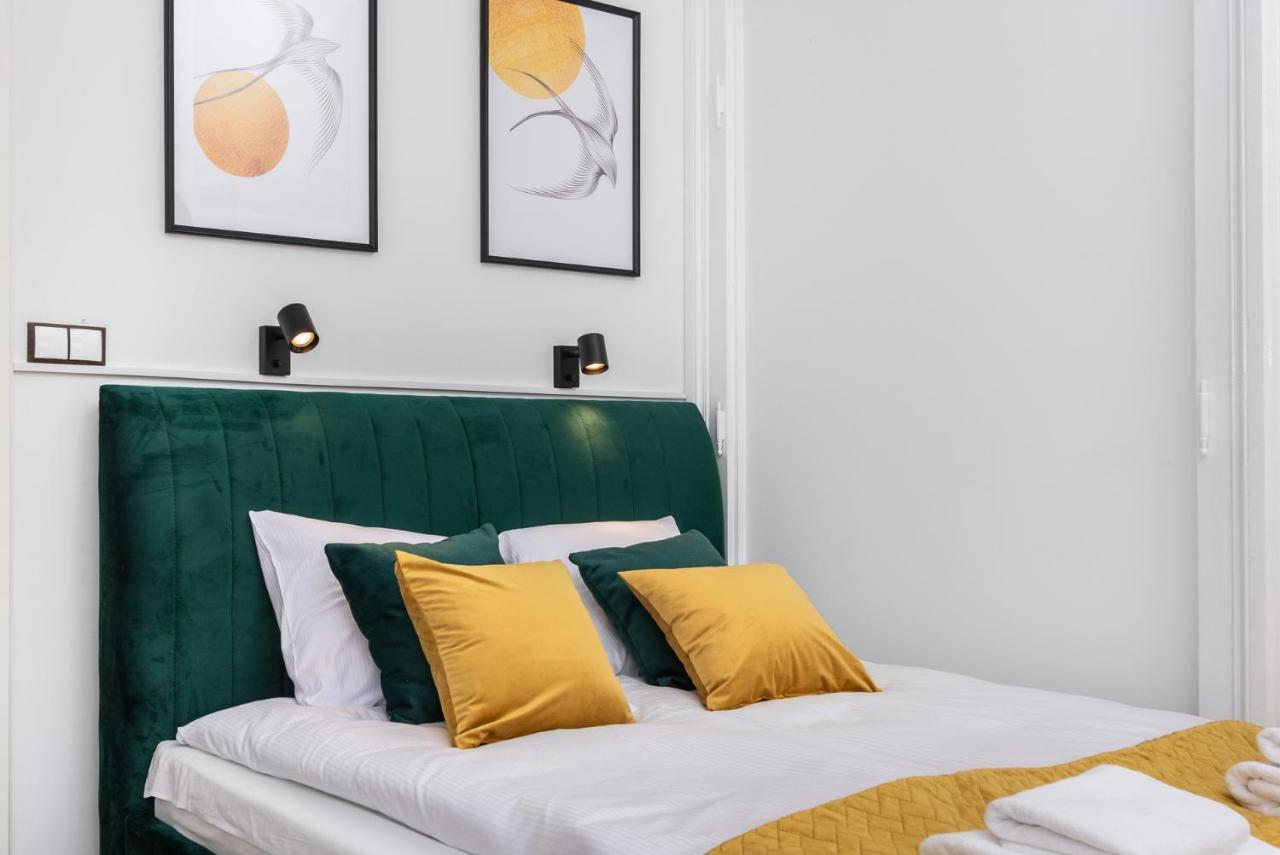 Premium Splendid Old Town Suites - By Upstairs 크라쿠프 외부 사진